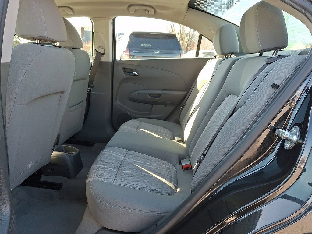 Used 2015 Chevrolet Sonic LT FWD image 12