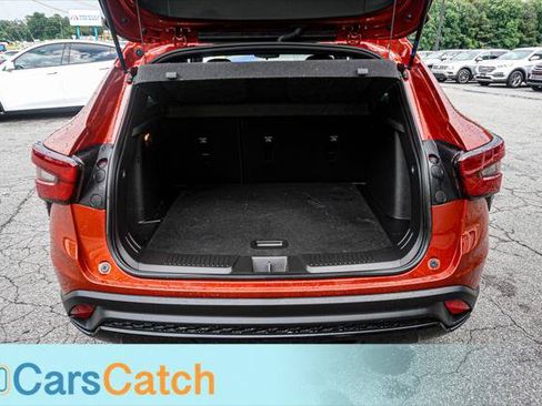 Used 2024 Chevrolet Trax RS w/ Driver Confidence Package FWD image 39