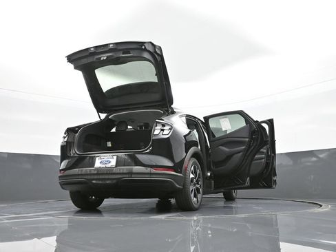 New 2024 Ford Mustang Mach-E Select w/ Comfort Package Lite image 32