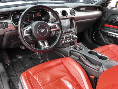 Used 2022 Ford Mustang GT Premium w/ Equipment Group 401A RWD image 5