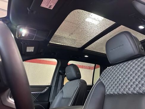 Used 2024 GMC Acadia Denali w/ Super Cruise Package AWD/4WD image 13