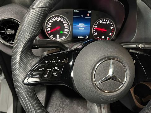 Used 2025 Mercedes-Benz Sprinter 2500 image 23