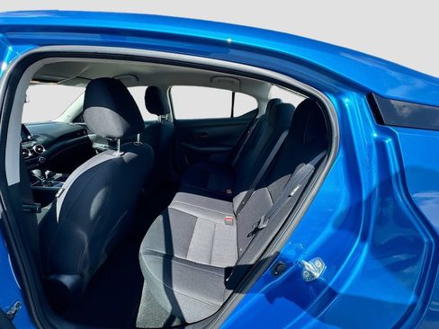 Used 2024 Nissan Sentra SV FWD image 28