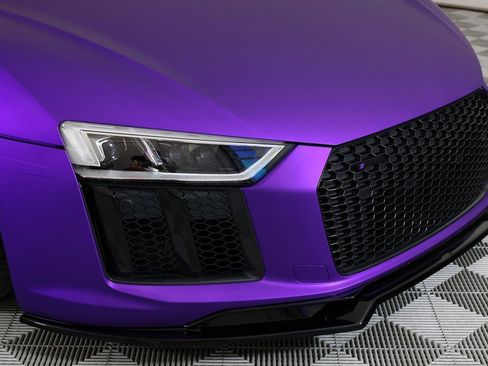 Used 2017 Audi R8 V10 w/ Carbon Exterior Package image 47