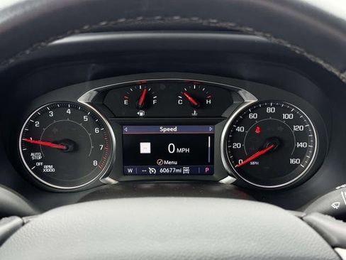 Used 2023 GMC Acadia SLT image 17