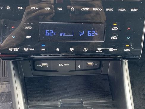 New 2024 Hyundai Tucson Limited AWD/4WD image 30
