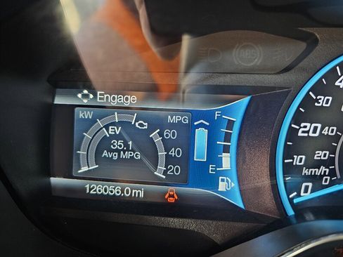 Used 2015 Ford C-MAX SEL image 22