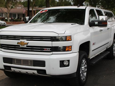 Used 2016 Chevrolet Silverado 2500 LTZ image 28
