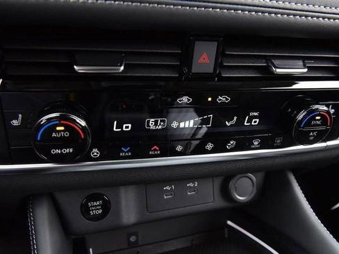 New 2026 Nissan Rogue Platinum image 19