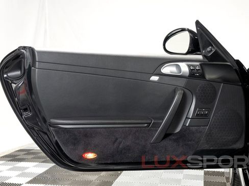 Used 2009 Porsche 911 Carrera S image 14