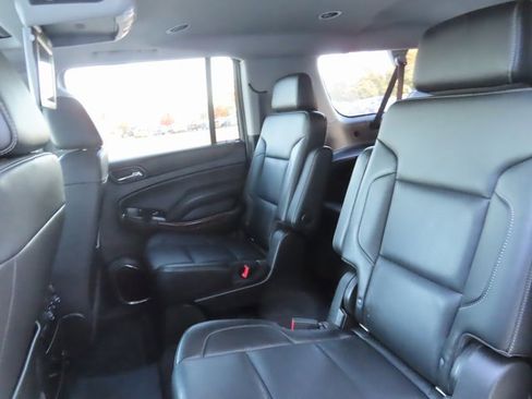 Used 2020 GMC Yukon XL SLT image 21