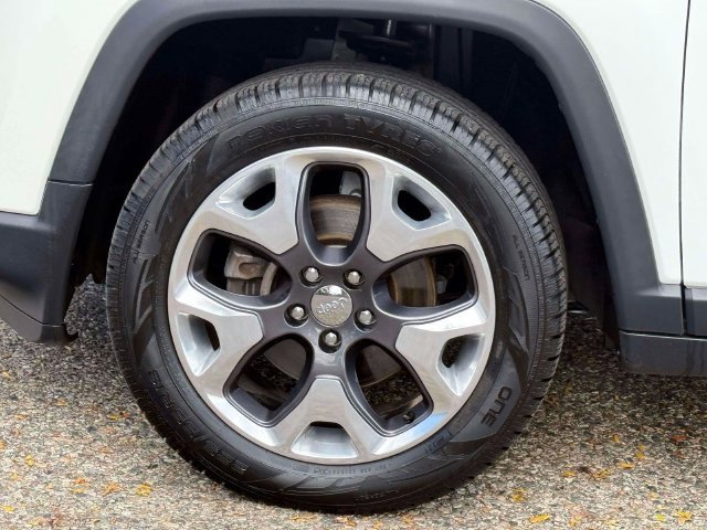 Certified 2020 Jeep Compass Limited AWD/4WD image 9