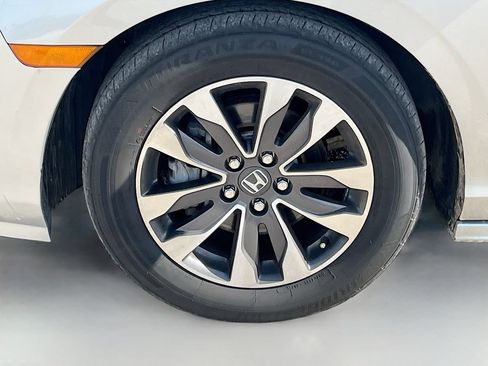 Used 2023 Honda Odyssey Touring image 34