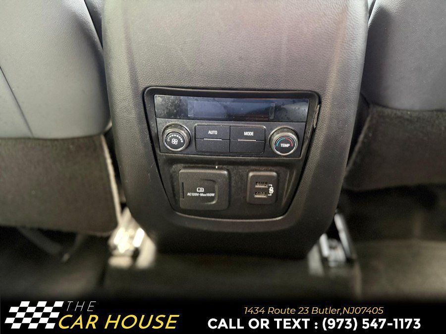 Used 2021 Buick Enclave Essence w/ Sound and Sites Package AWD/4WD image 32