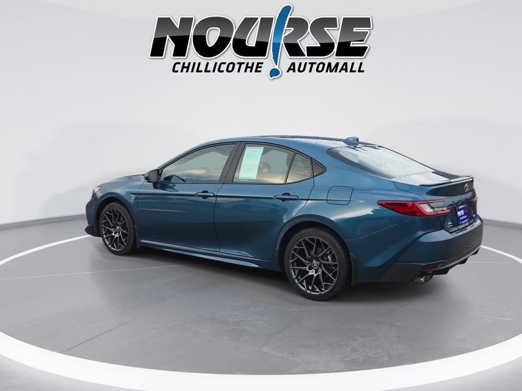 Used 2025 Toyota Camry SE w/ Convenience Package AWD/4WD image 6