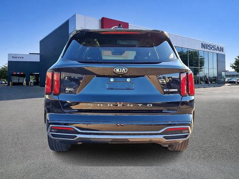 Used 2021 Kia Sorento SX image 5