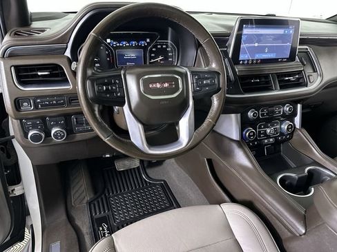 Used 2021 GMC Yukon SLT w/ SLT Luxury Plus Package AWD/4WD image 21