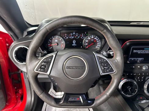 Used 2018 Chevrolet Camaro ZL1 RWD image 20