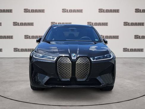 Used 2024 BMW iX xDrive50 w/ Sport Package AWD/4WD image 8