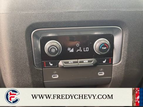 Used 2021 Chevrolet Tahoe Z71 w/ Z71 Signature Package AWD/4WD image 28
