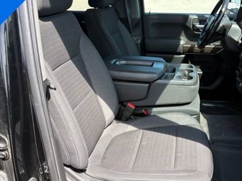 Used 2021 Chevrolet Silverado 1500 RST AWD/4WD image 31