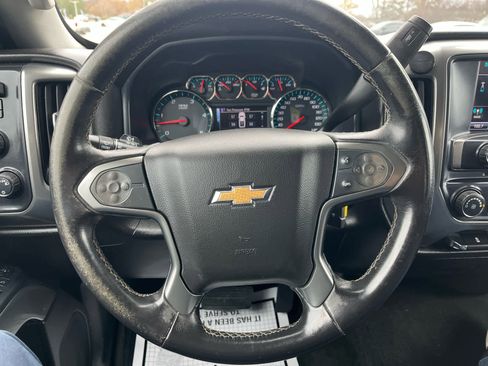 Used 2018 Chevrolet Silverado 2500 LT image 21