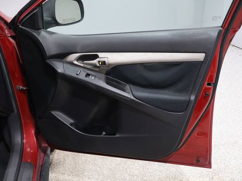 Used 2009 Pontiac Vibe Base w/ Sun And Sound Package image 23