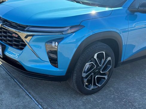 New 2026 Chevrolet Trax RS w/ Driver Confidence Package image 2