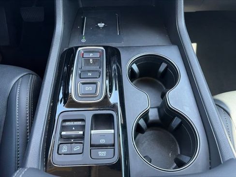 Used 2024 Honda Pilot EX-L image 13