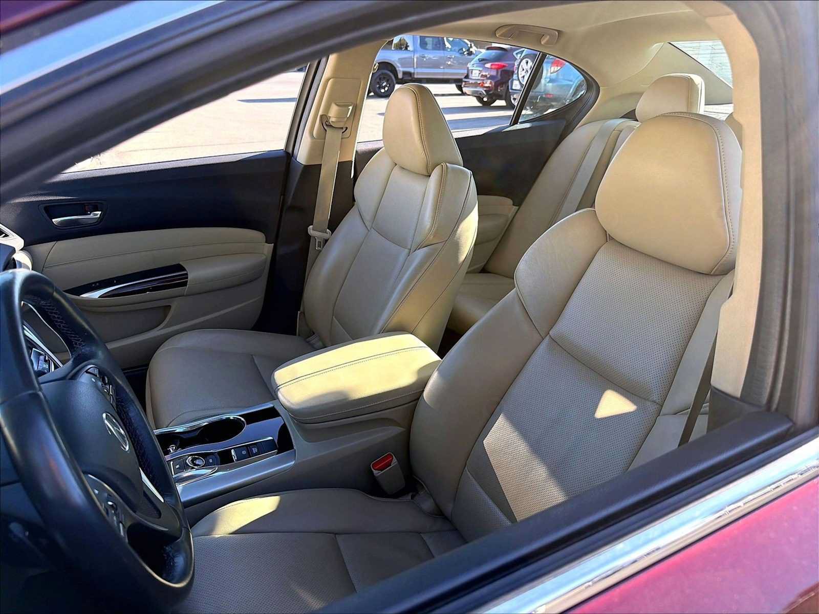 Used 2015 Acura TLX w/ Technology Package FWD image 28