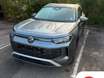 Used 2025 Volkswagen Tiguan S