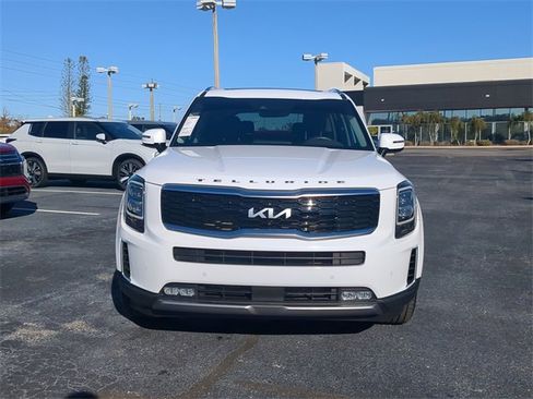 Used 2022 Kia Telluride SX image 3