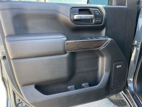 Used 2019 GMC Sierra 1500 SLT w/ SLT Premium Plus Package image 11