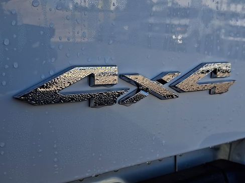 Used 2024 RAM 2500 Tradesman w/ Chrome Appearance Group image 29