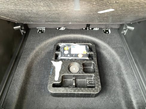 New 2026 Jeep Compass Limited image 11