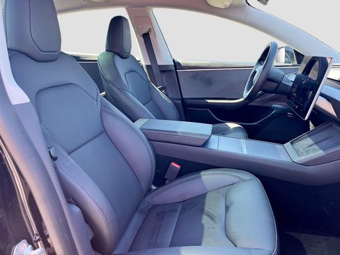 Used 2025 Tesla Model 3 Long Range RWD image 29
