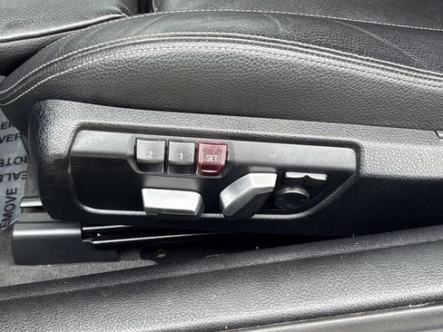 Used 2018 BMW 430i Convertible image 16