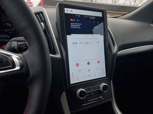 Used 2024 Ford Edge ST-Line image 22