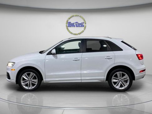 Used 2017 Audi Q3 2.0T Premium AWD/4WD image 2