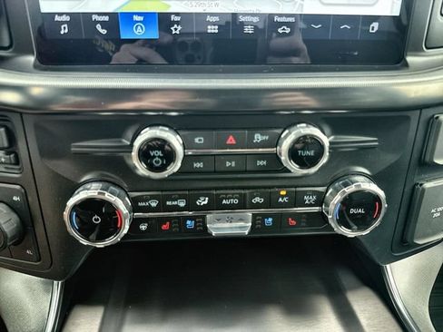 Used 2025 Ford F150 Platinum w/ FX4 Off-Road Package AWD/4WD image 19