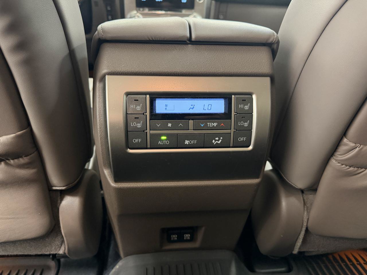 Used 2021 Lexus GX 460 Premium w/ Premium Plus Package AWD/4WD image 33
