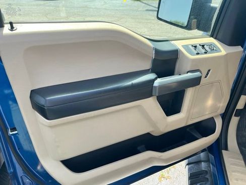 Used 2018 Ford F150 XLT w/ Equipment Group 301A Mid AWD/4WD image 8