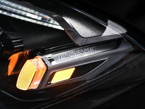 Used 2023 Mercedes-Benz S 500 4MATIC image 75