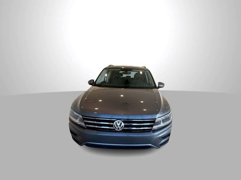 Used 2019 Volkswagen Tiguan SE image 3