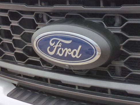 Used 2023 Ford F250 XL w/ STX Appearance Package image 12