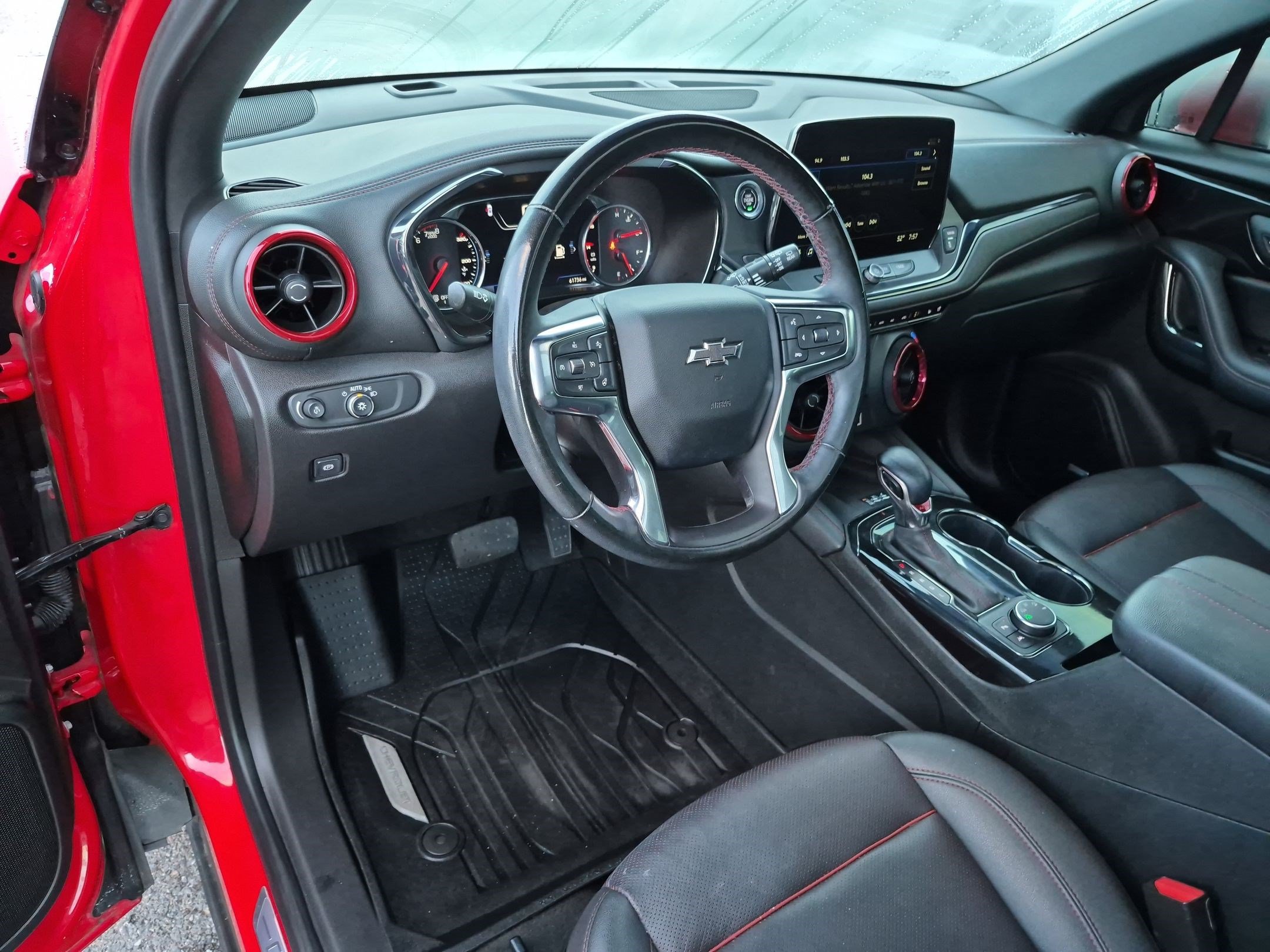 Used 2024 Chevrolet Blazer RS w/ Driver Confidence II Package AWD/4WD image 14