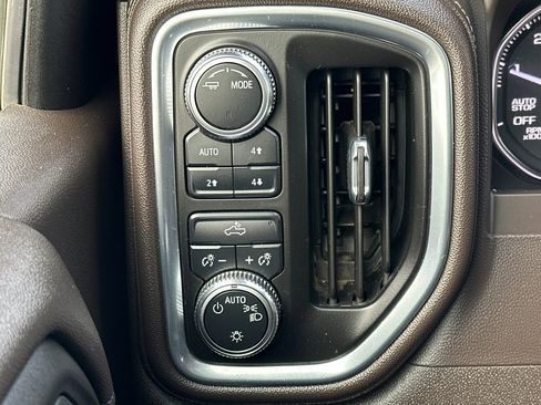 Used 2022 GMC Sierra 1500 SLE w/ X31 Off-Road Package image 29