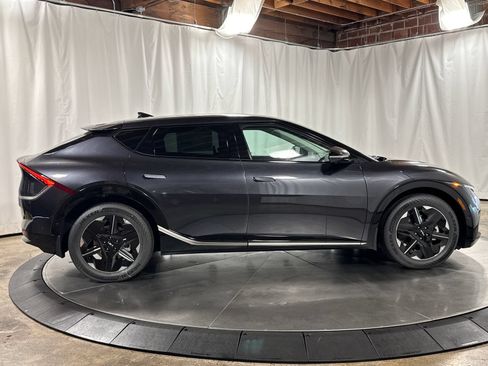 New 2026 Kia EV6 Wind AWD/4WD image 6