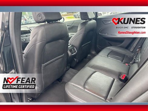 Used 2024 Chevrolet Malibu LT FWD image 13