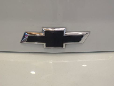 Used 2022 Chevrolet Camaro LT image 14